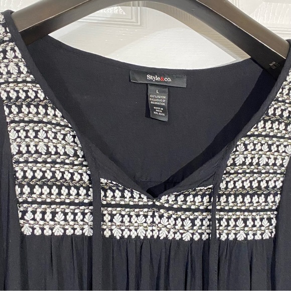 Style & Co Women's Blouse Top Embroidered Boho Peasant  Black White Sz Large - Picture 5 of 8